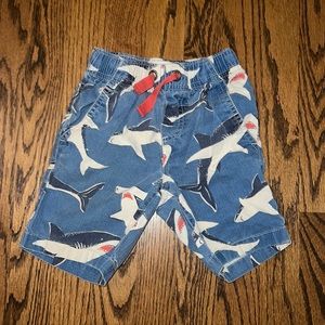 Mini Boden Shark shorts size 3